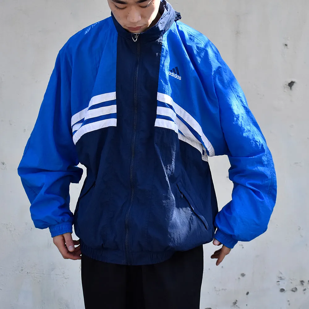90's adidas ナイロンジャケット 231025