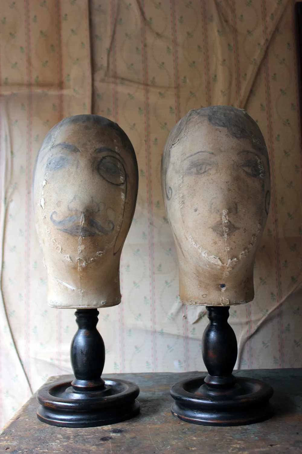 A Decorative Pair of Mannequin Shop Display Heads as a Flapper & Dandy