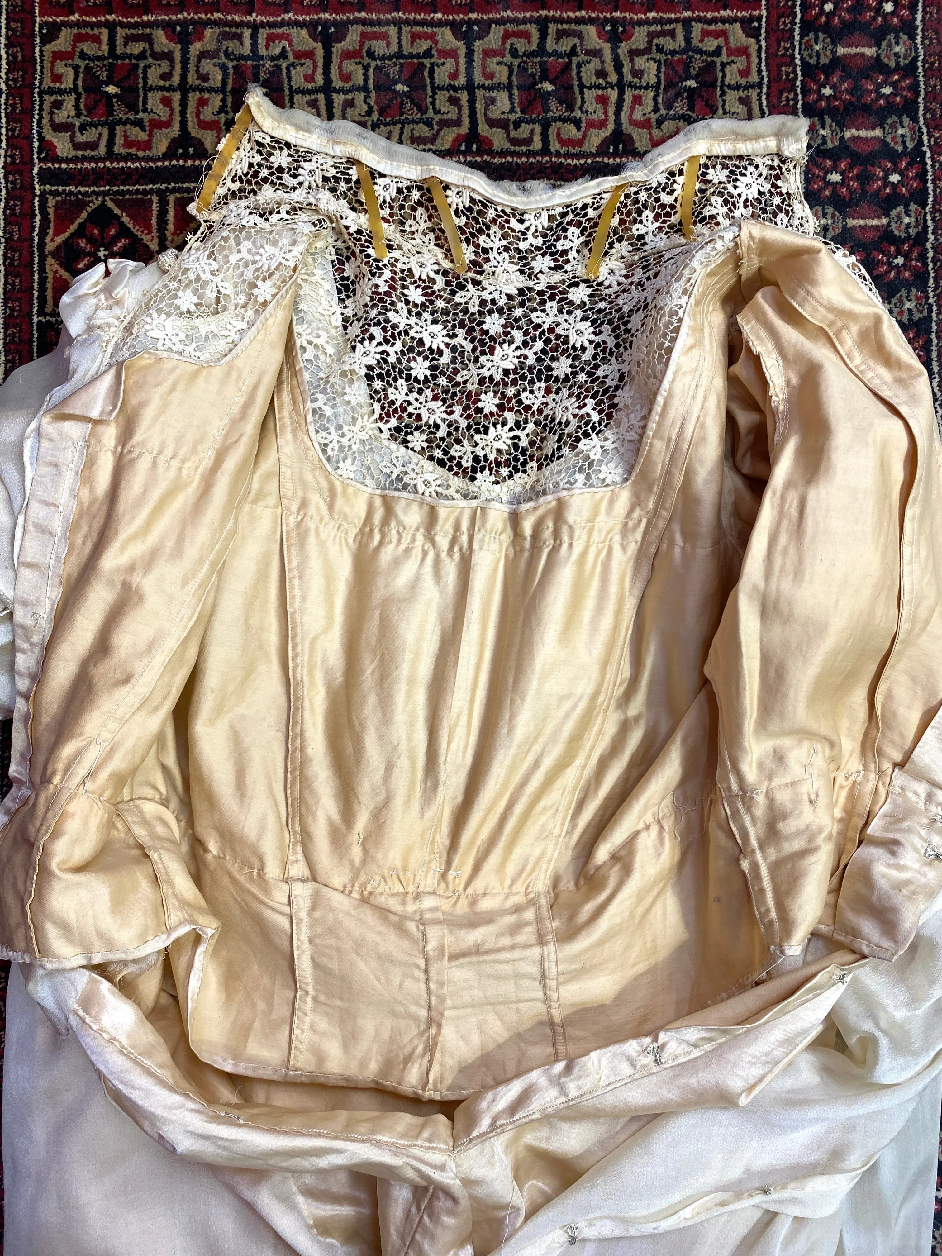 Antique Edwardian 1910s Cream Silk Chiffon & Crochet Dress, XXS