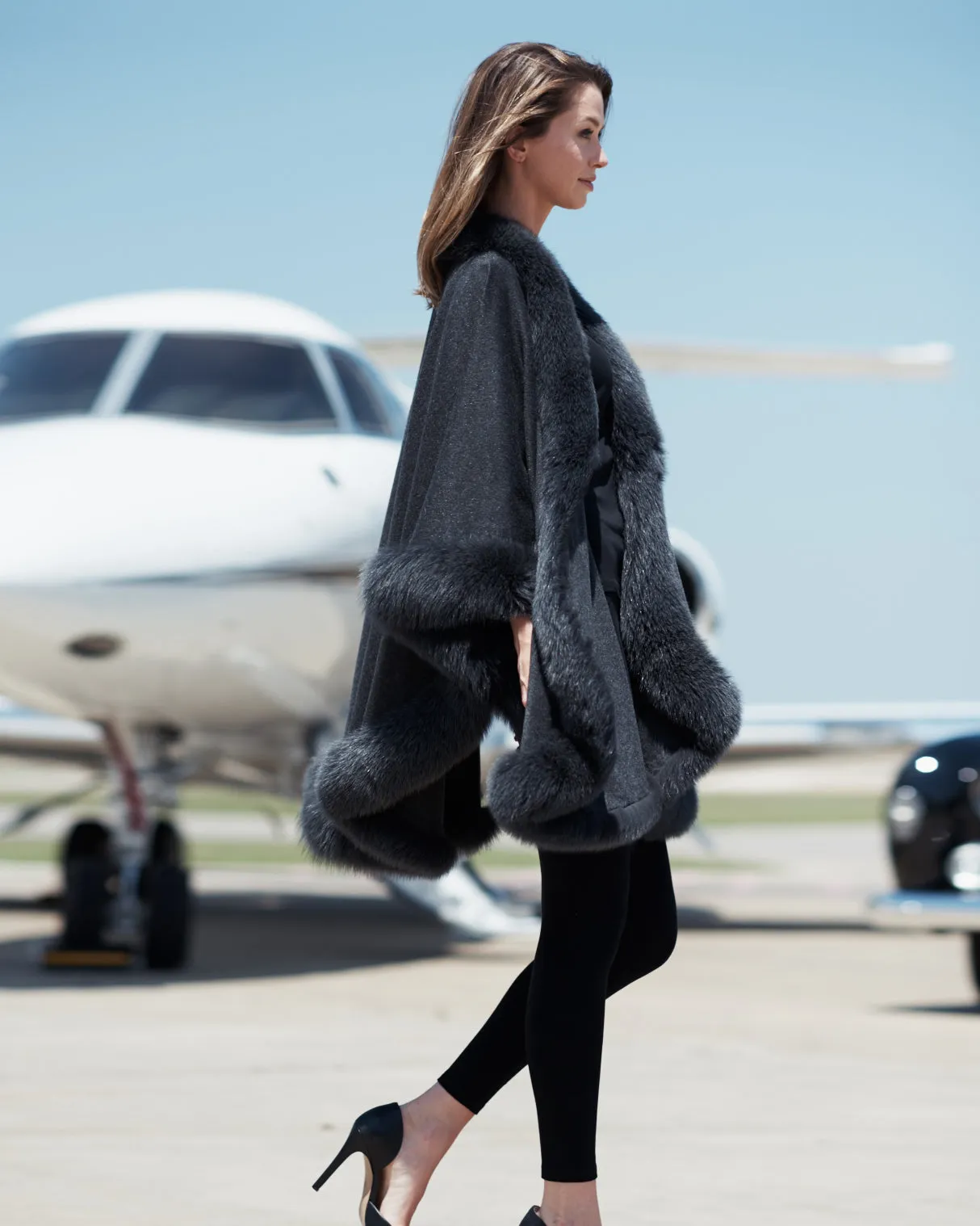 Cervinia Fur Trimmed Cashmere Cape Classic Length