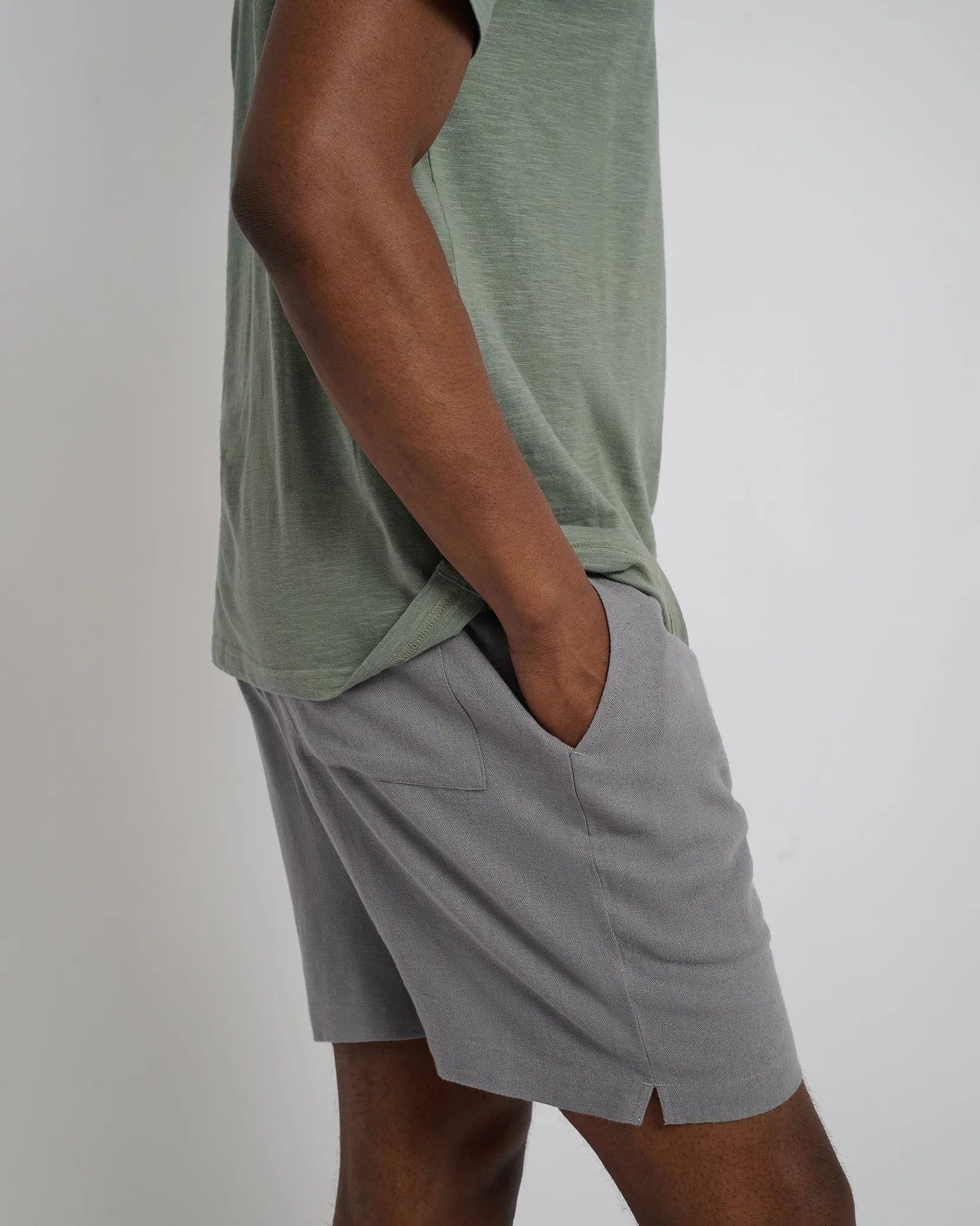 Classic Pull On Linen Short 6"