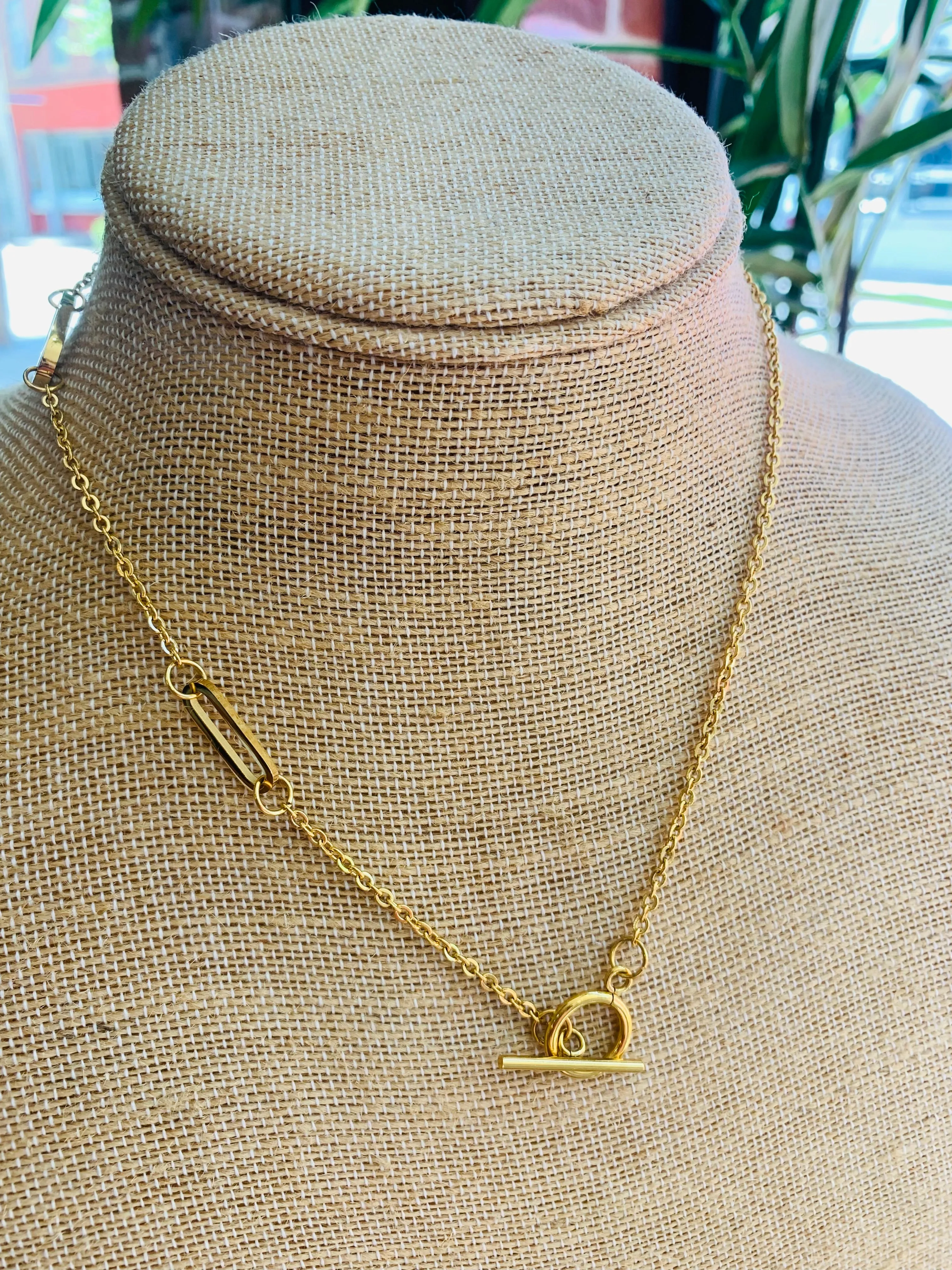 Dianne T Bar Necklace