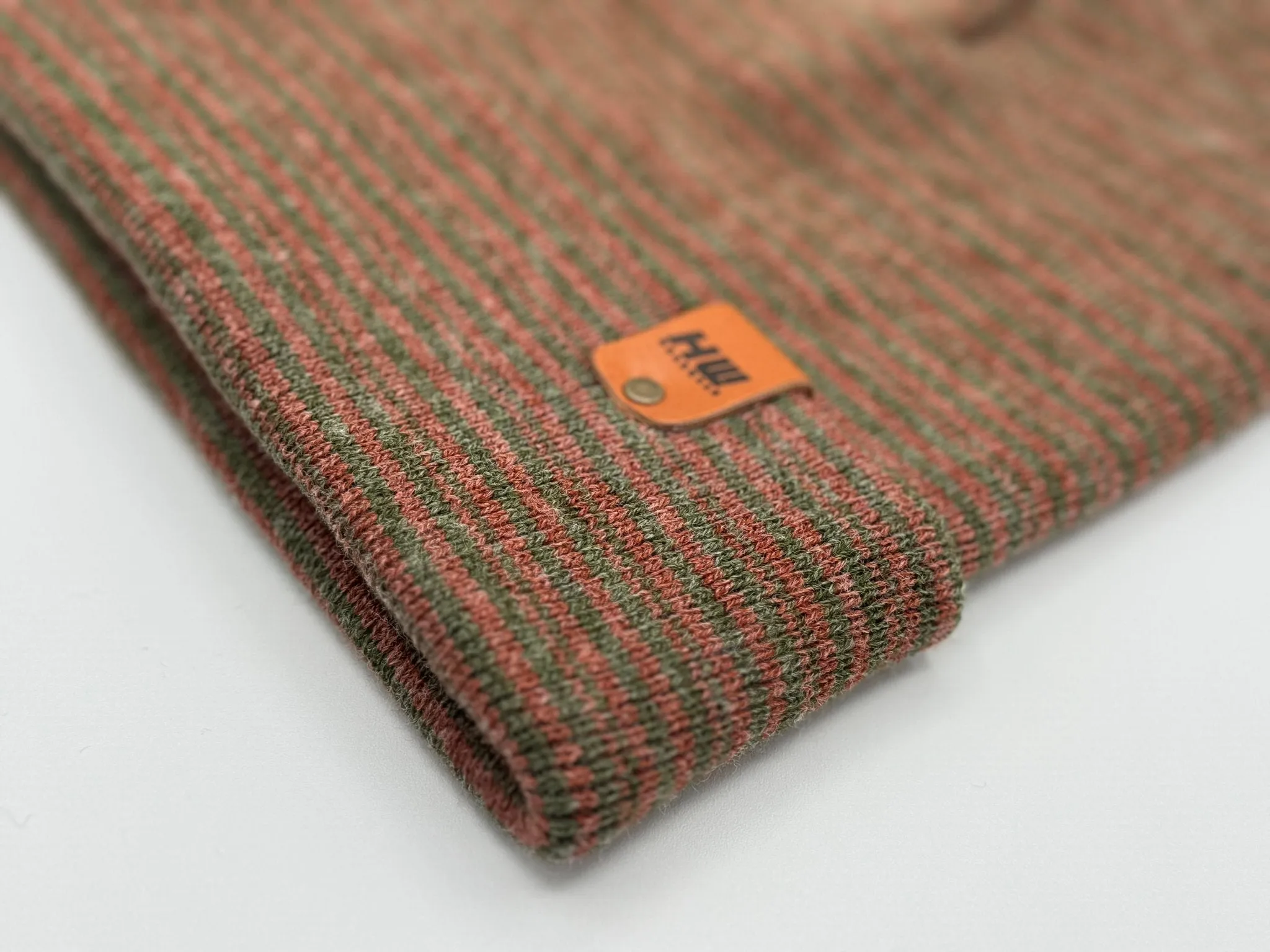 HW6088 HAAKWEAR Traditional Contrast Cuffed Beanie - Green/Burgundy, Made in USA