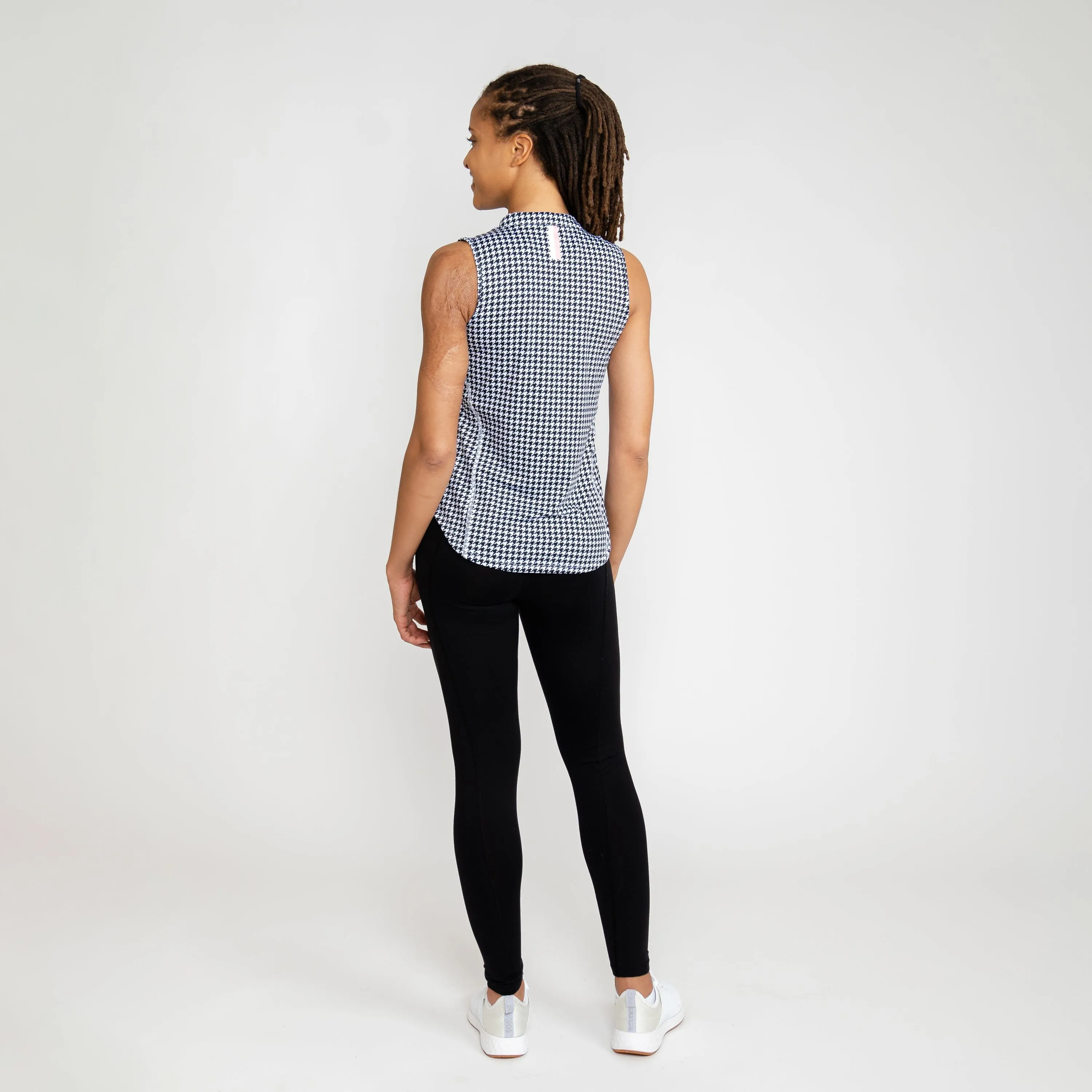 Royal Houndstooth Sleeveless Zip | The Royal Houndstooth - Black/White